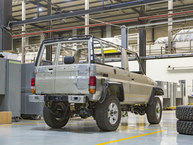The FJ Company - 1994 FZJ73 0003334 Beige - Restoration - Engine - Bodywork